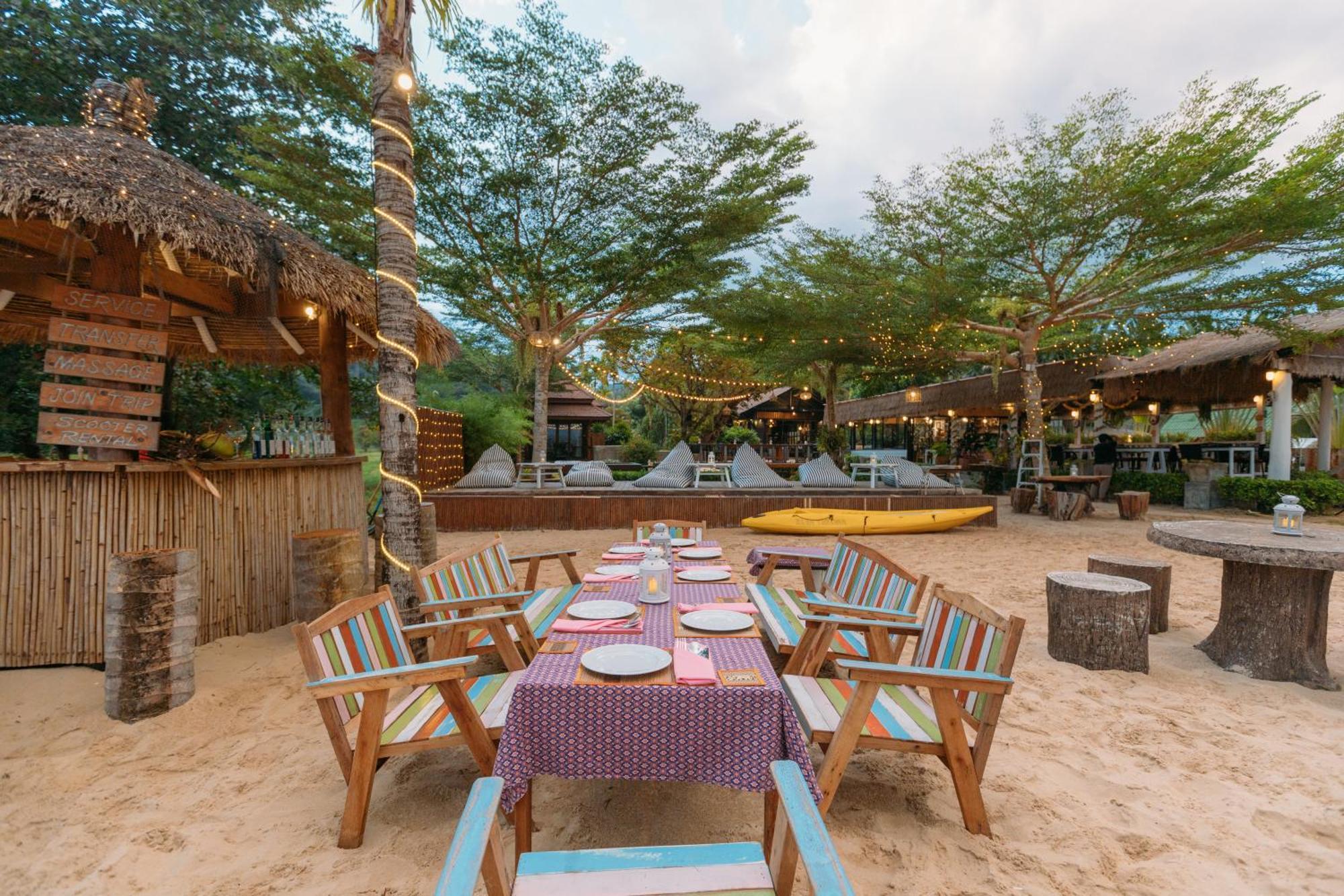 บ้าน ธรัญญา รีสอร์ท  เกาะยาวใหญ่ ภายนอก รูปภาพ