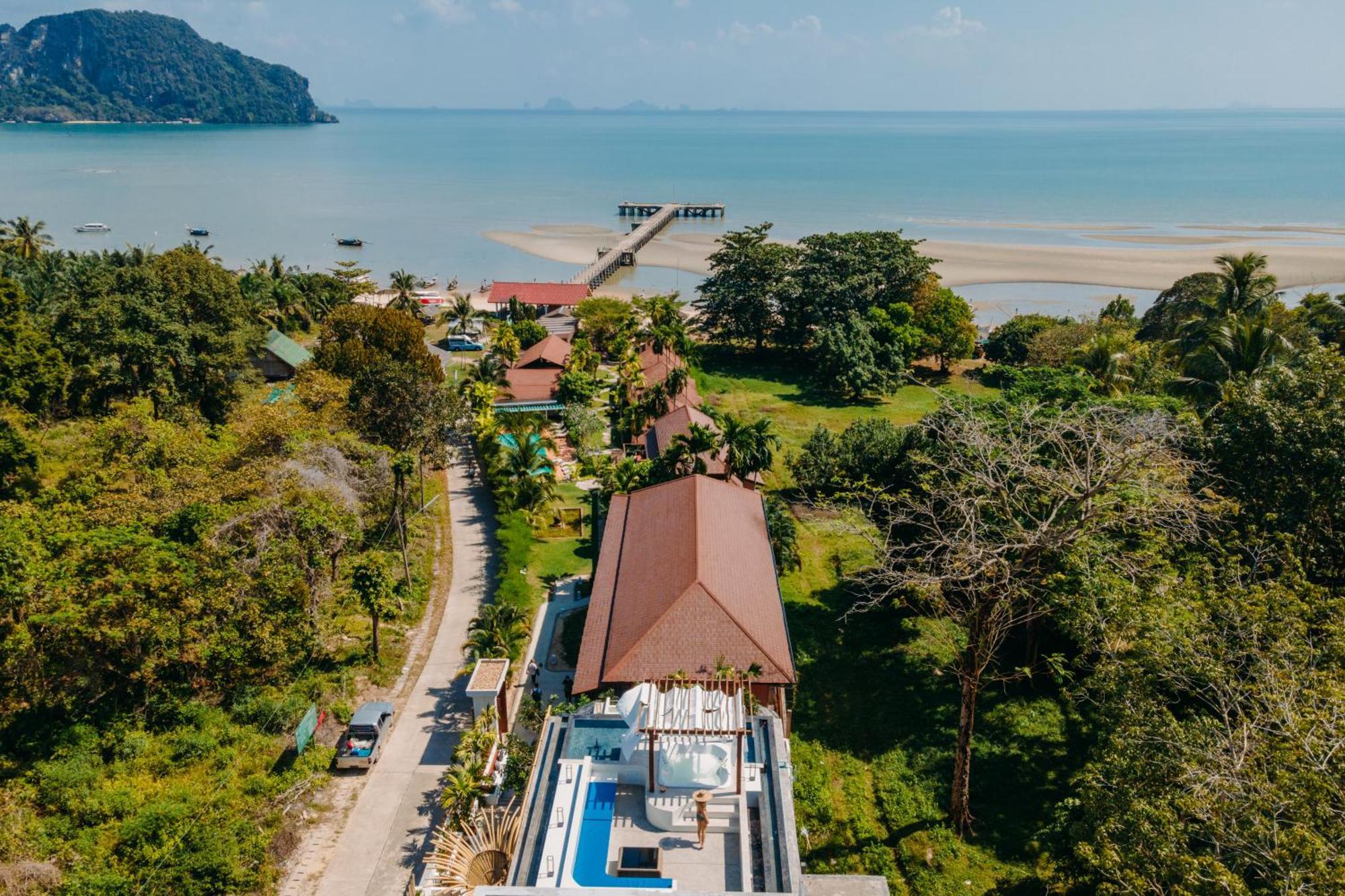 บ้าน ธรัญญา รีสอร์ท  เกาะยาวใหญ่ ภายนอก รูปภาพ